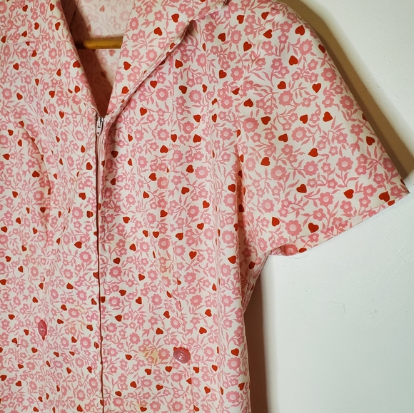Broken Hearts Pink and Red Printed Vintage Short Sleeve Zip-Up House Dress - Picture 6 of 13